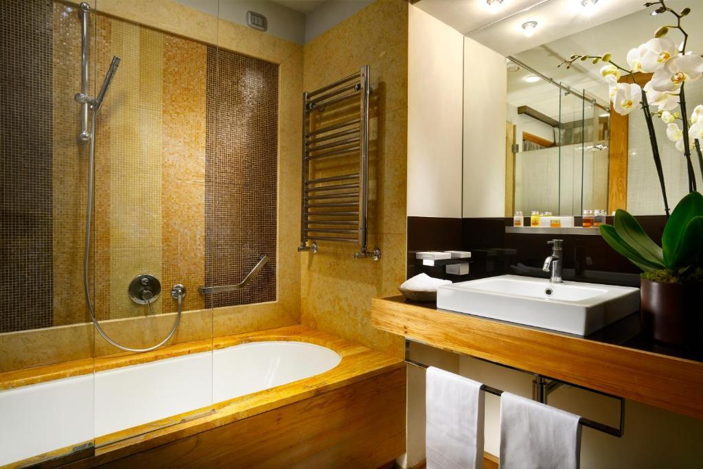 Hotel Mario De' Fiori 37 Roma Habitación foto
